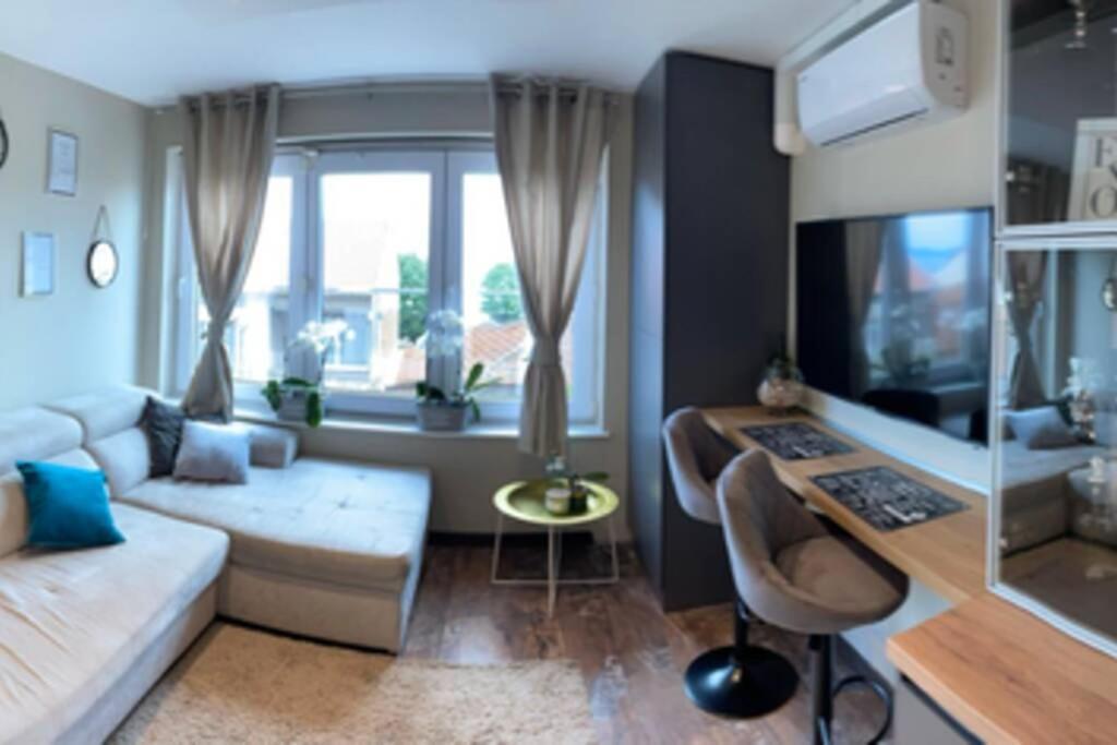 Sunset Apartment Pomorie Buitenkant foto